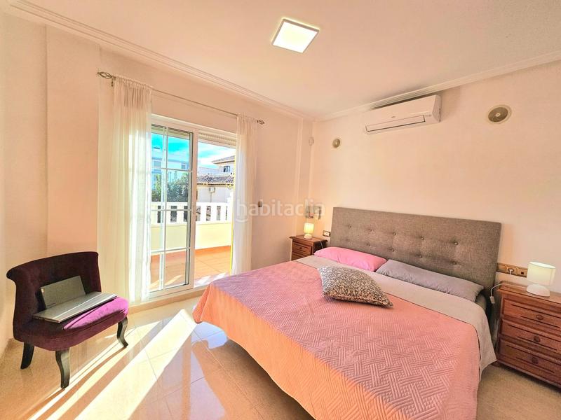 Foto 6c410898-0fe7-4422-80d0-b396d2fadd10. Casa adossada amb aparcament piscina a Lomas de Cabo Roig - Los Dolses Orihuela