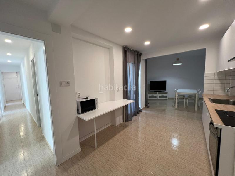 Foto bc9e703c-b942-41d7-bf88-25a9e714b1c0. Lloguer apartament a Mercado Alicante