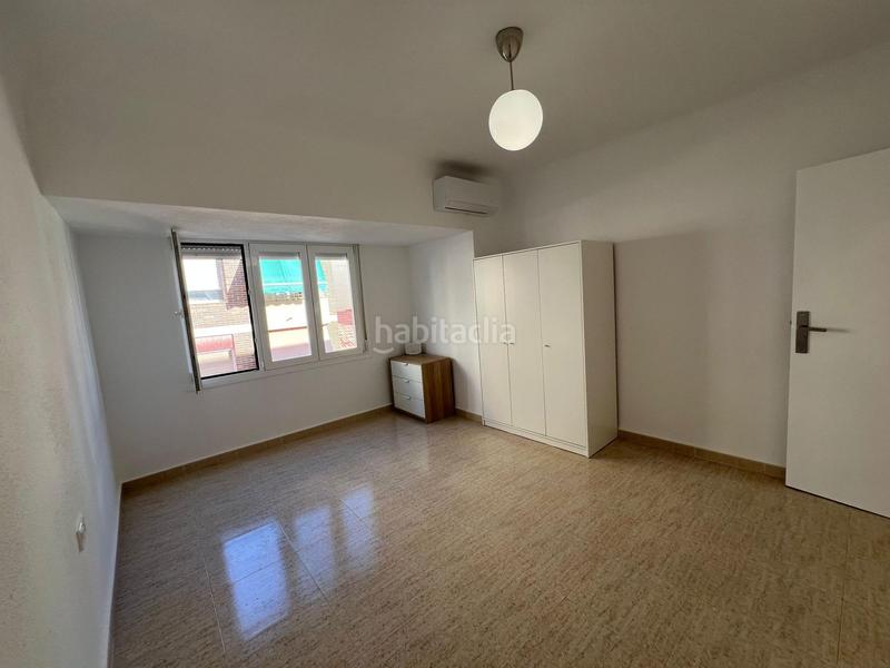 Foto 9423f9eb-6e95-478e-845e-a6d071554db7. Location appartement dans Mercado Alicante