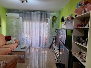 Etagenwohnung  Calle san mateo. Piso en calle san mateo tercera planta  4 habitaciones, 2 baños