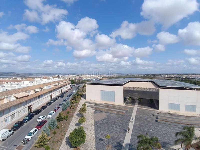 Foto c54b82a1-d14f-4180-888f-d6fff5ce360e. Àtic amb aparcament piscina a El Acequión Torrevieja