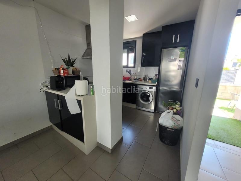 Foto 32b18ab8-f769-44f7-8395-c1c86fc17575. Casa amb aparcament piscina a La Zenia Orihuela