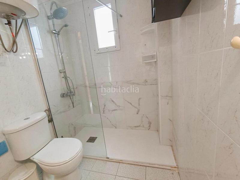 Foto 5a863ec8-b358-4a4c-a01e-50cb5cb839fe. Apartament amb aparcament piscina a El Acequión Torrevieja
