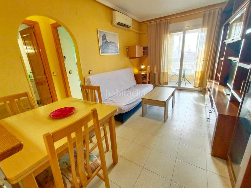 Foto 9a185043-8123-4cd2-9cc2-a0a55898df26. Apartament amb aparcament piscina a El Acequión Torrevieja