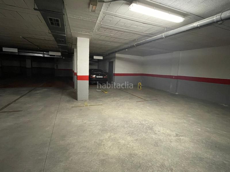 Foto c3bb2d32-e83b-438a-a627-17ab3af20ec8. Parking coche garaje en venta, av. de las habaneras en Torrevieja