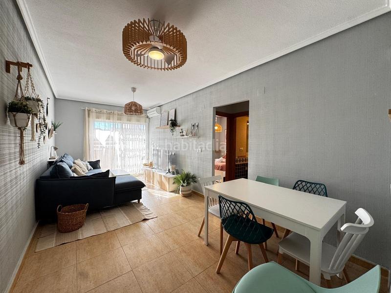 Foto 0030df47-a9e4-4b39-aa79-3b9a86d31315. Àtic amb calefacció a Zona Playa del Cura Torrevieja