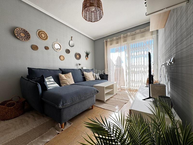 Foto 0c28996f-68f3-4855-9189-aa2e625c9403. Àtic amb calefacció a Zona Playa del Cura Torrevieja