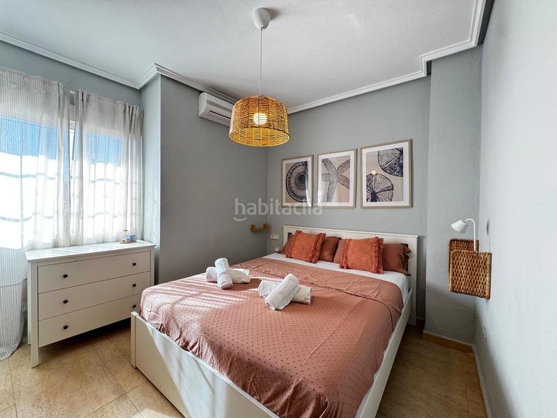 Foto c0ce6aa2-a2bf-474e-abfe-22c26aaa206d. Àtic amb calefacció a Zona Playa del Cura Torrevieja