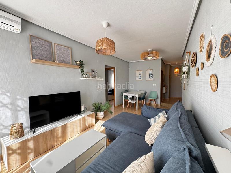 Foto c79f1b4a-c34b-4772-b6ef-e08ec6e28c46. Àtic amb calefacció a Zona Playa del Cura Torrevieja