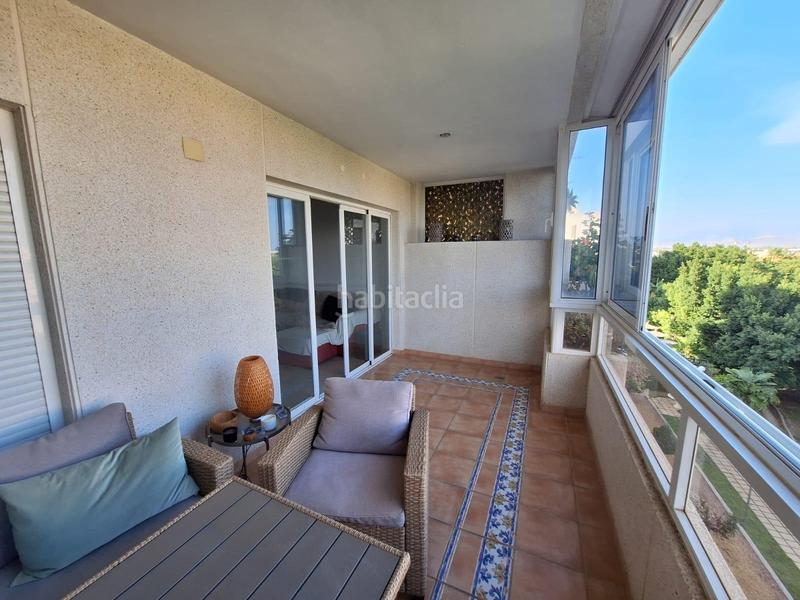 Foto d9bbdfcb-72ba-435d-beb9-17e7ed96b40f. Rent flat with heating parking pool in Alicante golf Alicante