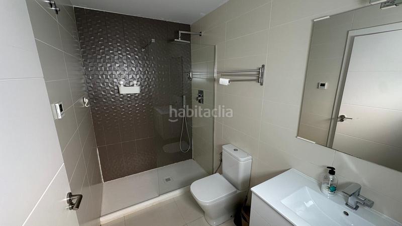 Foto 4e5af56e-2570-4e72-8ba0-8782bc870886. Appartement avec parking piscine dans Avenida Habaneras - Curva de Palangre Torrevieja