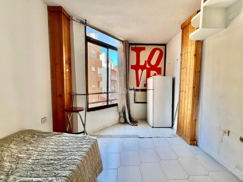 Foto b1077461-b50a-4f6d-8cf7-25c423128020. Estudi a Centro - Muelle Pesquero Torrevieja