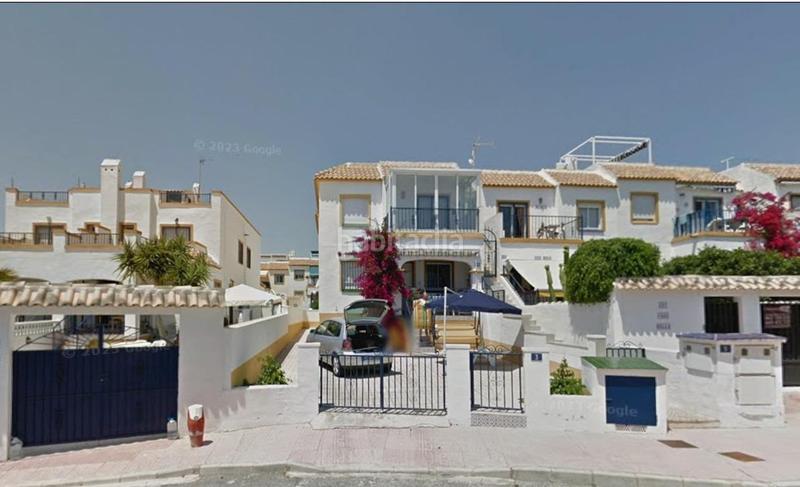 Foto 5e697650-0a15-4686-8f51-2a7b13fae501. Casa amb piscina a La Florida Orihuela