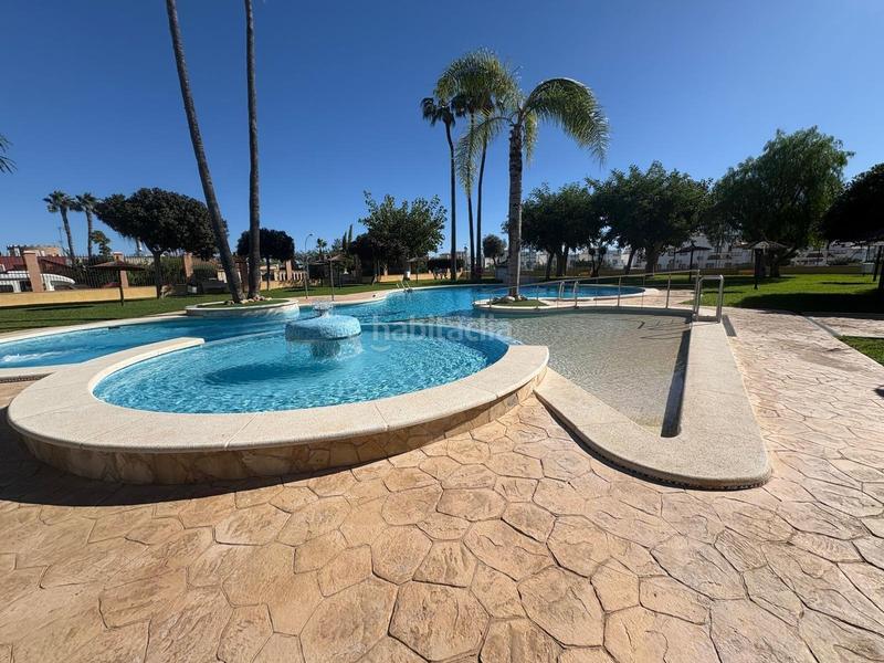 Foto 8c62ba3e-0032-4ef9-a539-4f8533023d19. Casa amb piscina a La Florida Orihuela