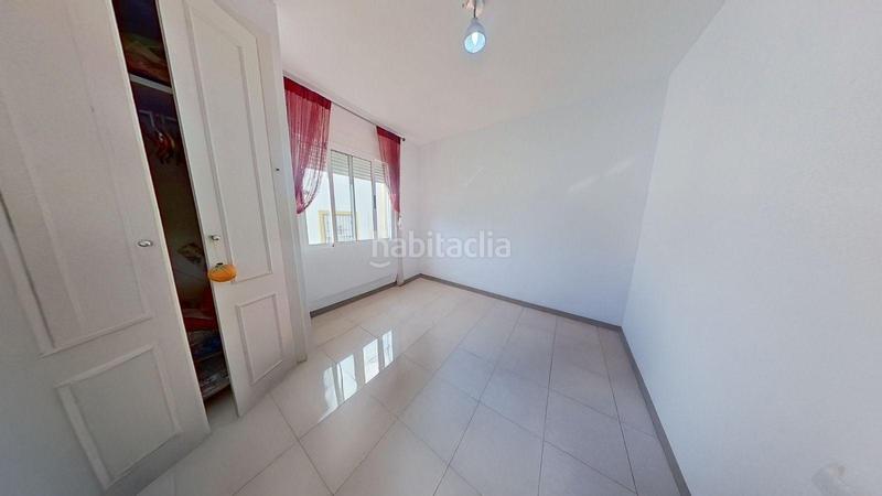 Foto 8e5b75ac-ab47-4e81-bb1a-7b6f0ba88e66. Casa amb piscina a La Florida Orihuela