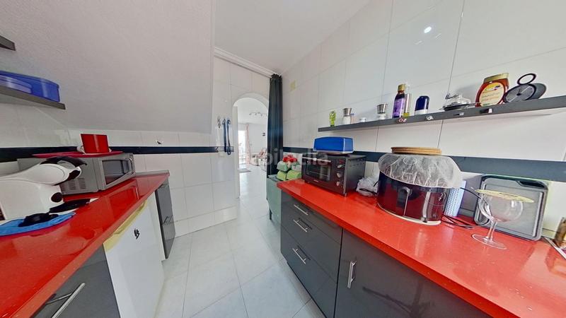 Foto f617b054-edb6-40c7-ac99-6bfa4ec71564. Casa amb piscina a La Florida Orihuela