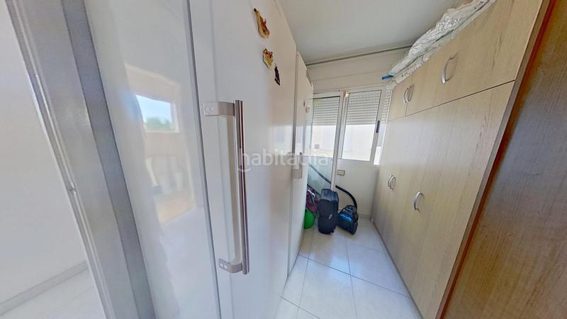 Foto ffe1725d-32f7-4c1a-b81c-d554b402ec43. Casa amb piscina a La Florida Orihuela