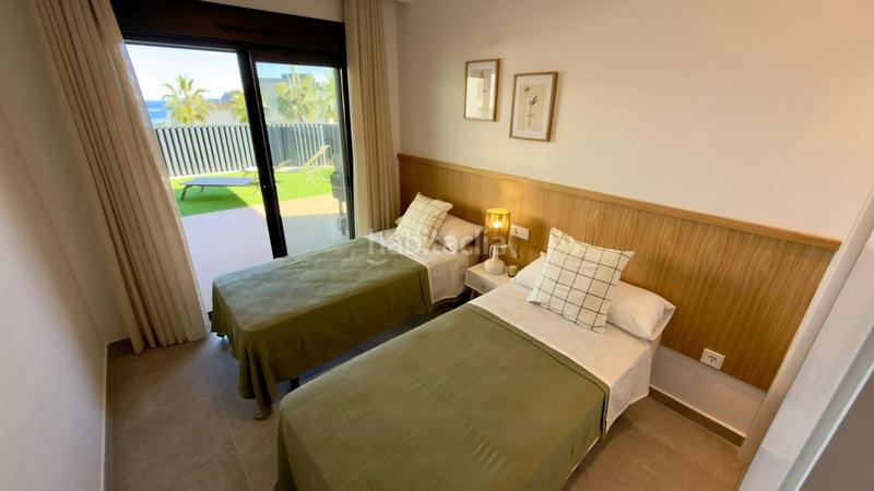 Foto ee4806a1-e1a1-4e0d-b9a9-7907458b6a94. Miete appartement mit parking pool in Monte y Mar Santa Pola