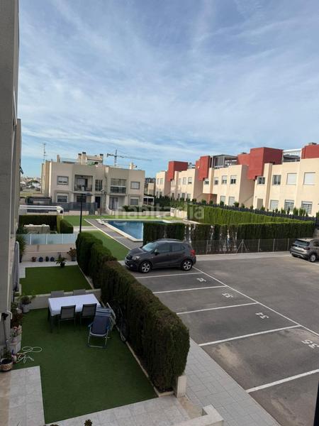 Foto 156e7062-3bd8-4d8c-9ab2-134c4f0487ab. Maison avec parking piscine dans Aguas Nuevas Torrevieja