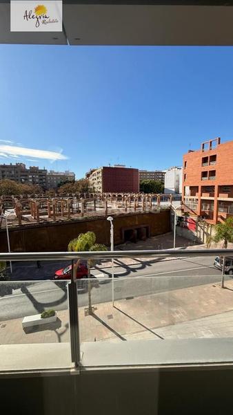 Foto 2a8096d4-bff6-4306-a730-077aef87a7db. Lloguer apartament amb aparcament a La Constitución-Canaleta Mislata