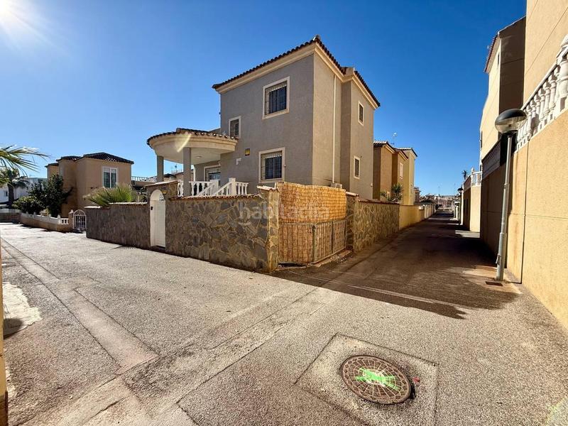 Foto 0b9dcdc7-ea05-4f5f-bf19-3f5262ef6184. Chalet avec chauffage parking piscine dans Zeniamar - Horizonte - La Campana Orihuela