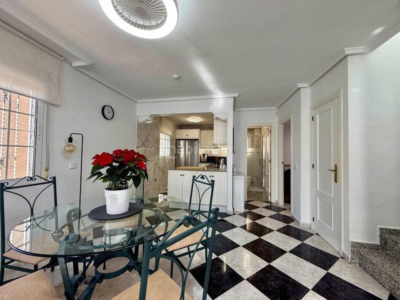 Foto fd625ba7-647a-4b66-89b1-04764fe9079e. Chalet avec chauffage parking piscine dans Zeniamar - Horizonte - La Campana Orihuela