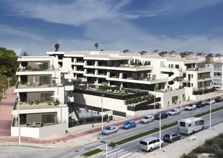 Apartament a La Marina. Tu nuevo hogar en la marina! elegante apartamento a solo un paso