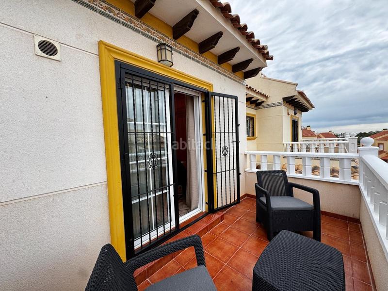 Foto 3030ba6d-7055-42a1-8368-0dcf6e87ddfe. Casa adossada amb calefacció aparcament piscina a Orihuela