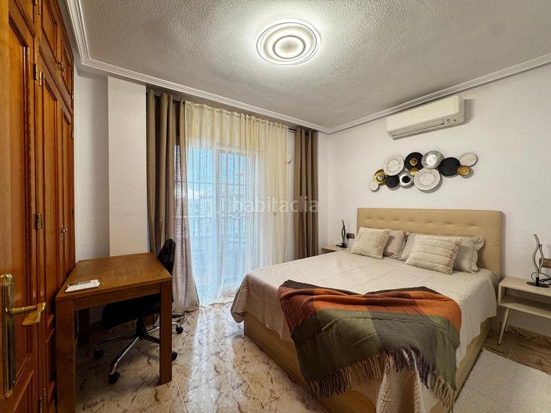 Foto 4bc56316-1b0d-4e26-8657-c870ca15fd35. Casa adossada amb calefacció aparcament piscina a Orihuela