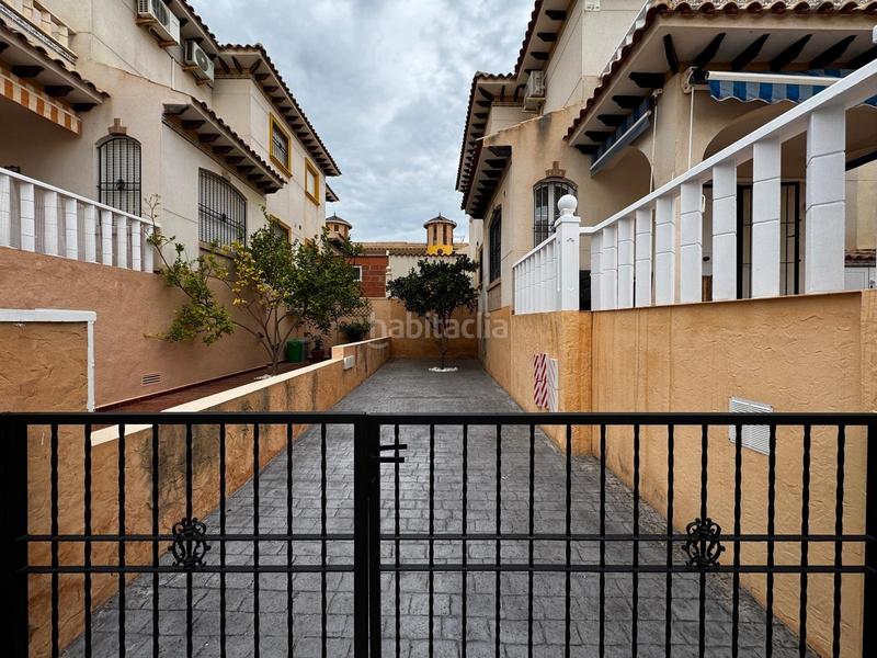 Foto 4cf0baee-b45e-4004-98f8-374f394b63d9. Casa adossada amb calefacció aparcament piscina a Orihuela