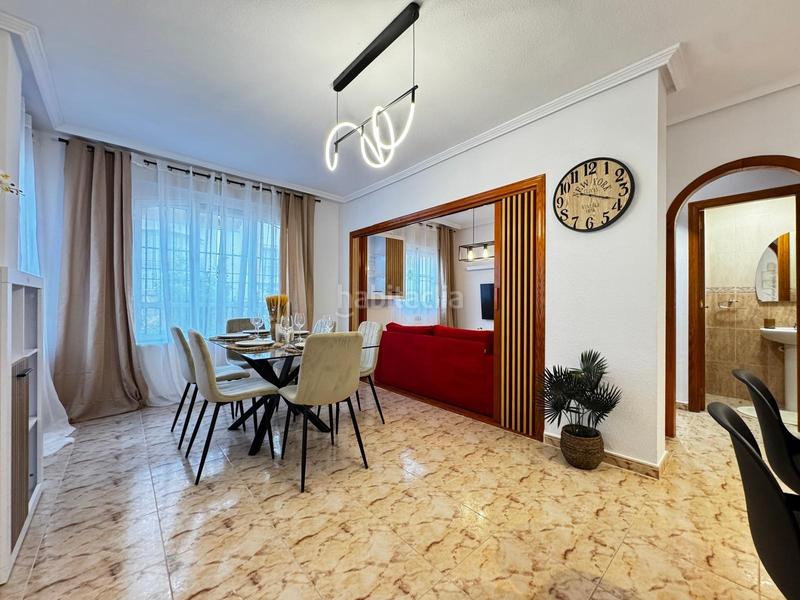 Foto 54eef848-b099-4c54-a7b9-857c5ec19c8a. Casa adossada amb calefacció aparcament piscina a Orihuela