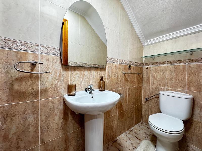 Foto a8e124f5-f7dd-45d0-b469-3696ebae10dd. Casa adossada amb calefacció aparcament piscina a Orihuela