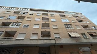 Appartement in El Molino. Encantador apartamento en torrevieja a pocos pasos del mar