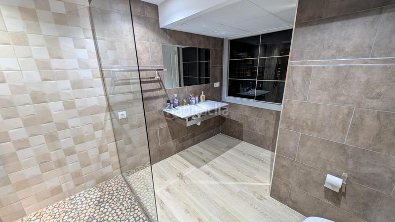 Foto 30885af8-7a11-40fb-b836-5c78d6d2fb14. Location appartement avec chauffage parking piscine dans Benidorm