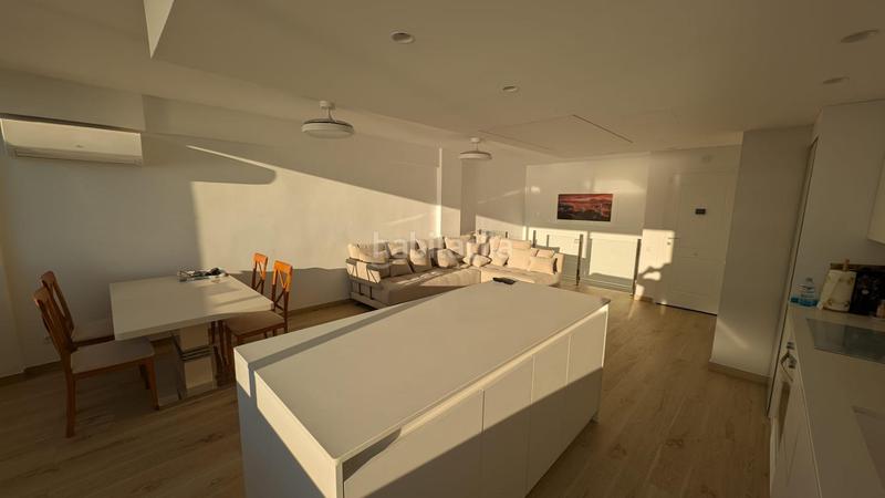 Foto 6fc799dd-b2c5-42e9-b34f-3d8961c988b6. Location appartement avec chauffage parking piscine dans Benidorm