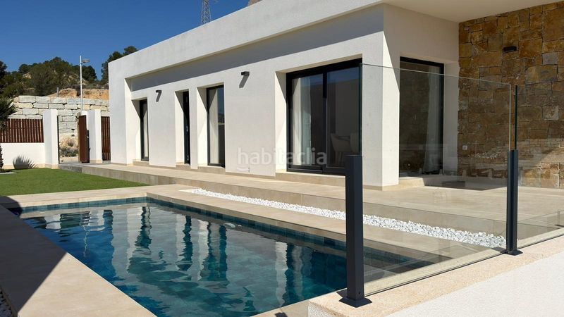 Foto 2982ff14-9147-47fe-bd5b-8ab496aad340. Xalet amb aparcament piscina a Finestrat pueblo Finestrat