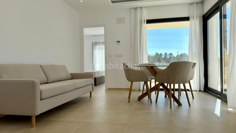 Foto 89c037a0-0b9f-4b33-8903-51dbc79d8b0a. Xalet amb aparcament piscina a Finestrat pueblo Finestrat