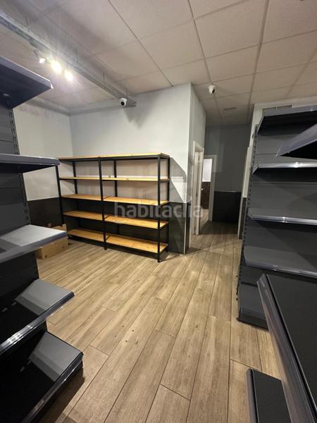 Foto 2f0301e4-c5e2-4310-bec9-f2f189279dbf. Local comercial a Benalúa Alicante