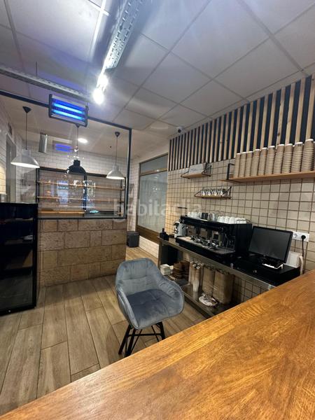 Foto bd3769bc-edf2-4a05-8ae2-1f1eb55e67dd. Local comercial a Benalúa Alicante