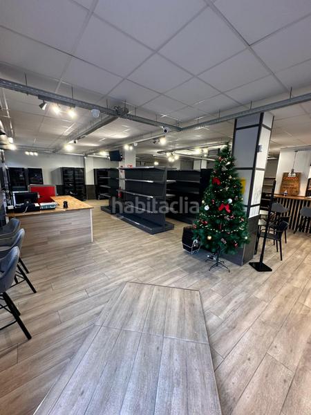 Foto c701d805-4e61-4d92-8b36-5d035a1b4d54. Local comercial a Benalúa Alicante