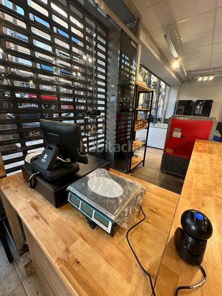 Foto eaa79d53-8323-4e1c-b005-879f806cc147. Local comercial a Benalúa Alicante