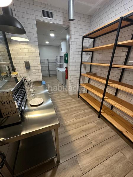 Foto f568e419-0ae2-4d63-aead-26cb563e9c5b. Local comercial a Benalúa Alicante