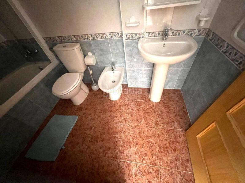 Foto a98a5a62-4ce2-42b2-80db-cc3dcaafdf20. Casa amb aparcament a La Florida Orihuela