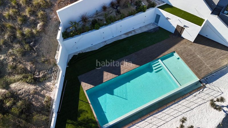 Foto 0ee5772b-750d-4cfe-8d41-ea76a84a8011. Apartament amb calefacció aparcament piscina a balcón de Finestrat-terra marina Finestrat