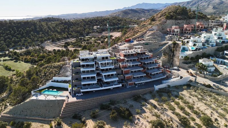 Foto 10163e71-3001-4407-97b0-3b56d2dfea52. Apartament amb calefacció aparcament piscina a balcón de Finestrat-terra marina Finestrat