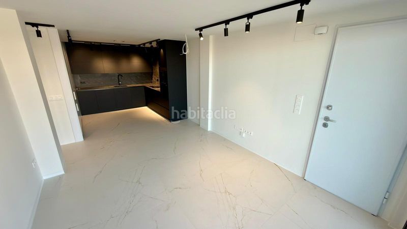 Foto 1e0d0017-89ee-4805-afb0-b0787f65ff92. Apartament amb calefacció aparcament piscina a balcón de Finestrat-terra marina Finestrat