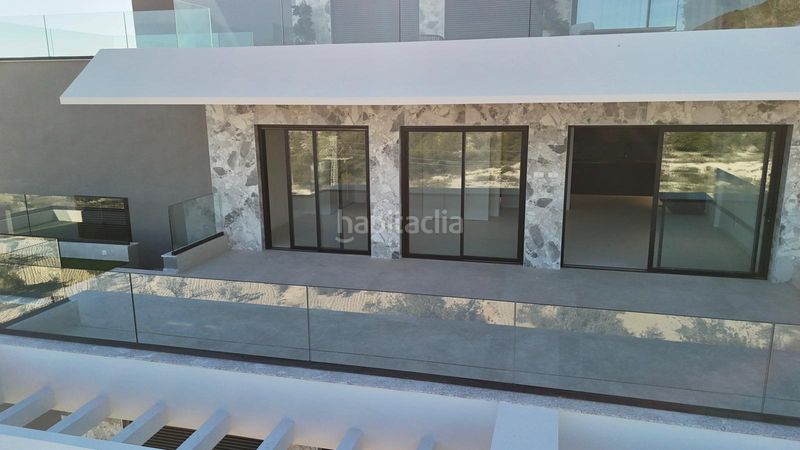 Foto 486592c3-d6c8-4c7c-bdf0-a1c8f6079794. Apartament amb calefacció aparcament piscina a balcón de Finestrat-terra marina Finestrat