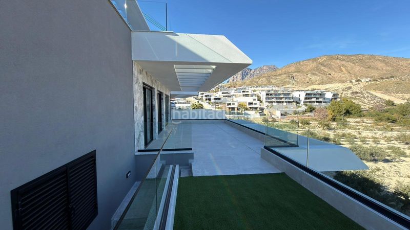 Foto b6beb1b5-5769-4f7c-a3c5-fb708dd4f18f. Apartament amb calefacció aparcament piscina a balcón de Finestrat-terra marina Finestrat