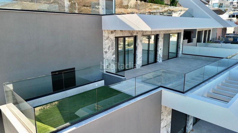 Foto cc25b16e-1e1d-4185-8010-3a08808b9dbc. Apartament amb calefacció aparcament piscina a balcón de Finestrat-terra marina Finestrat