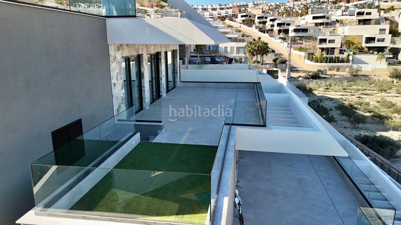 Foto d6d5fbd2-abca-40f5-acac-d097cf954284. Apartament amb calefacció aparcament piscina a balcón de Finestrat-terra marina Finestrat